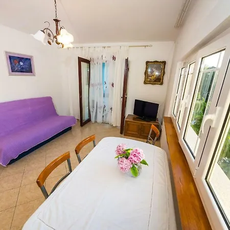 Apartment Borik Zadar